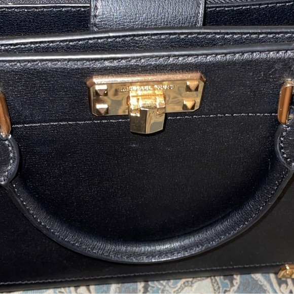 Michael Kors Kinsley Accordian, Satchel and wallet!! NWOT - Picture 3 of 9